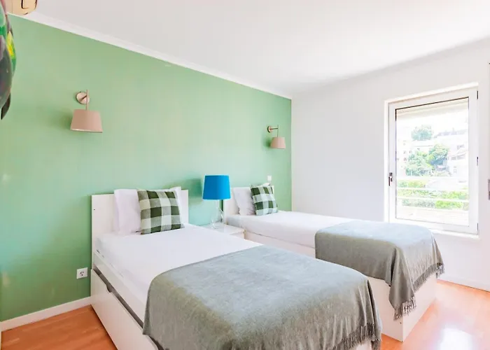 Vibrant Liberdade Living *