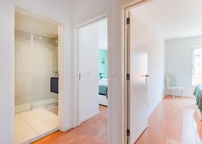 Vibrant Liberdade Living *