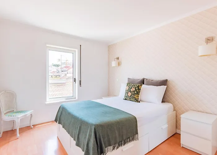 Vibrant Liberdade Living *